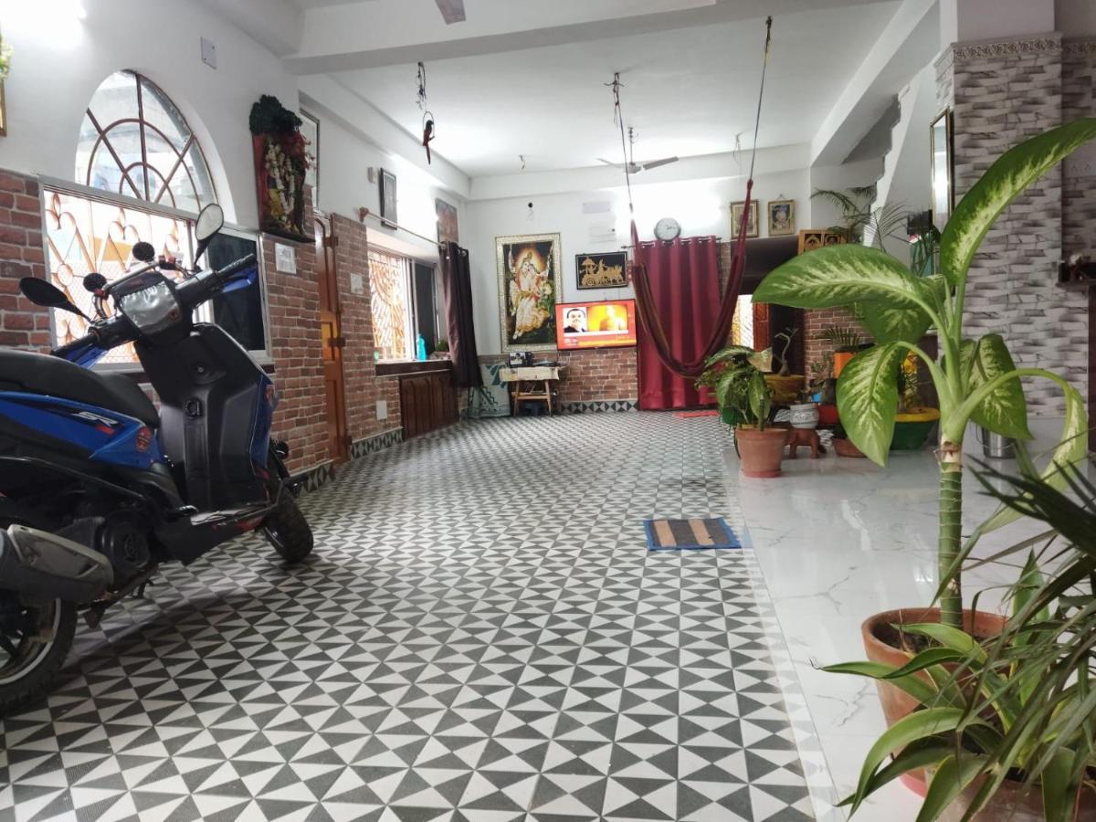 Satrangi Homestay Kolkata Exterior photo